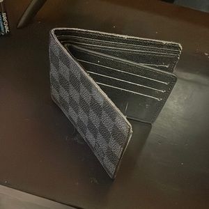 Louis Vuitton Wallet, Black